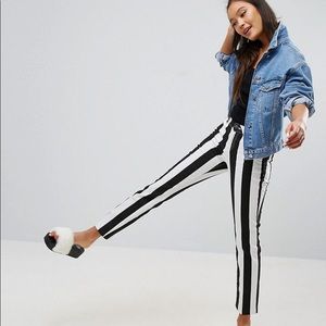 NWT ASOS Petite Straight Leg Jeans